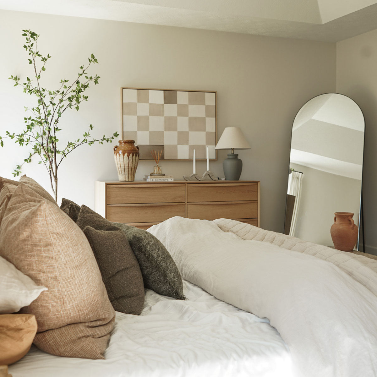 Neutral Checkerboard