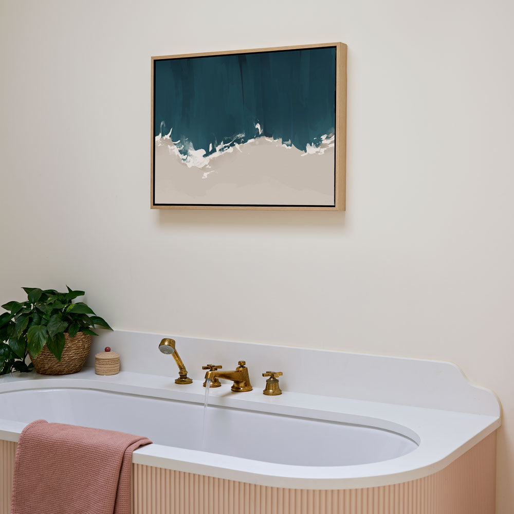 Green Lili Medium / Natural Coast Along