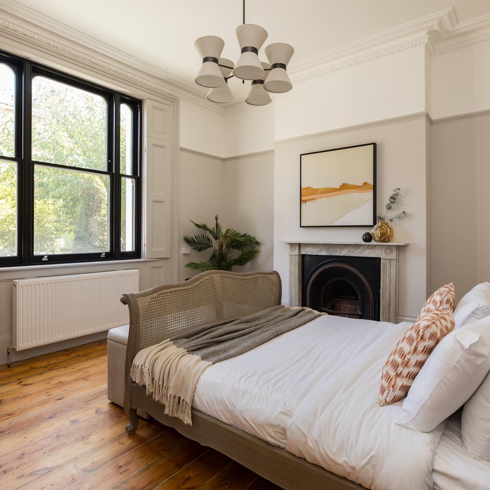 Green Lili Forever Wandering