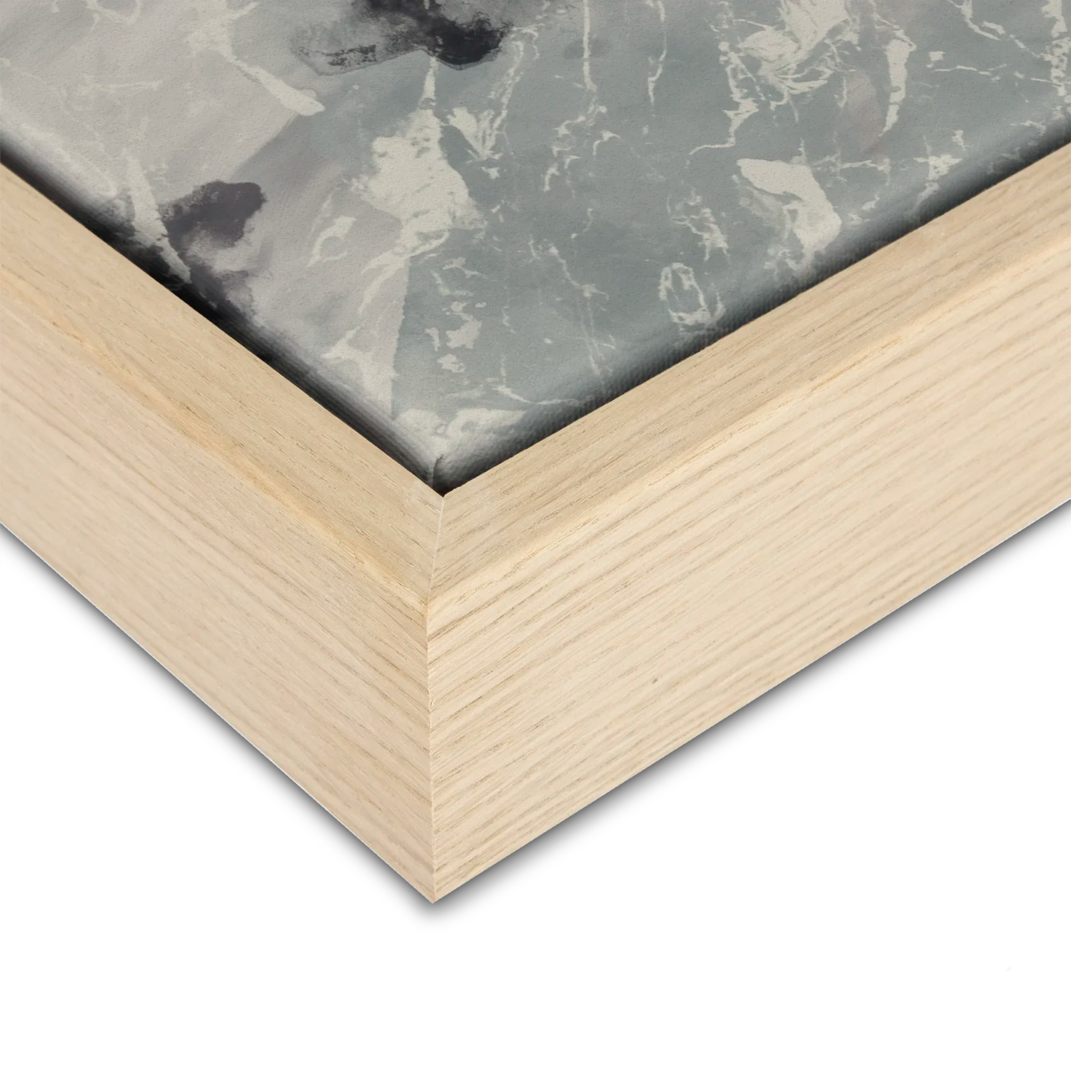 Green Lili Making Waves