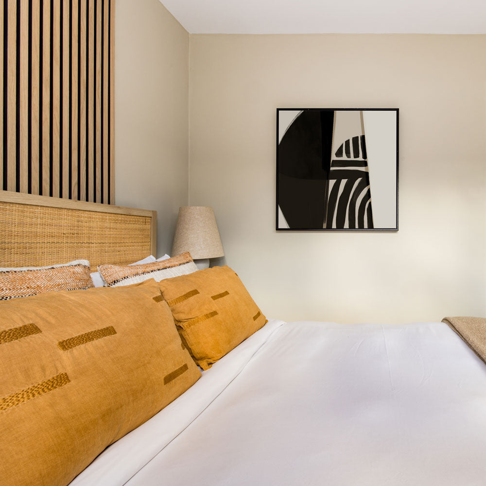 Green Lili Large / Black Shadow Play