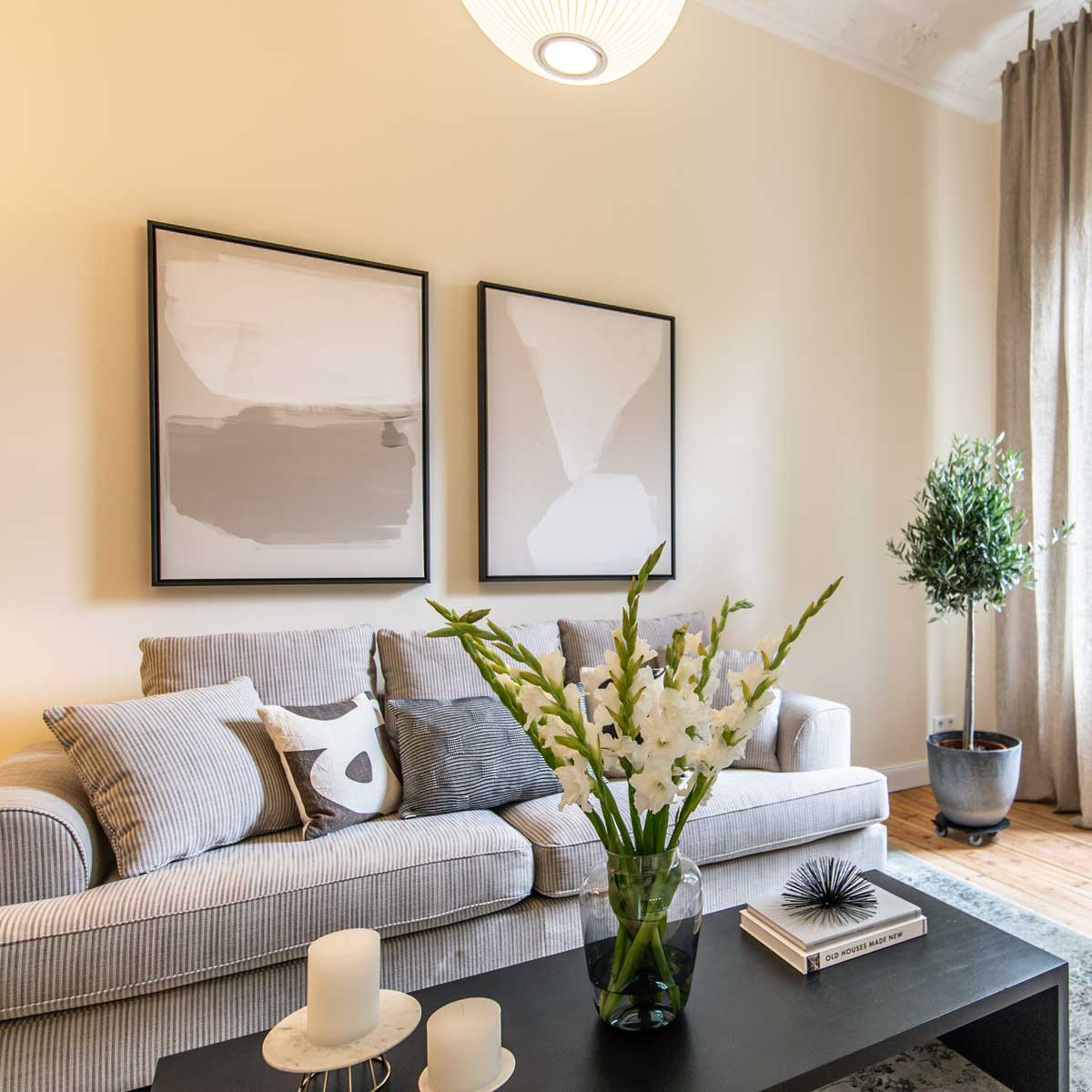 Green Lili Stand Still & Meeting Point Set