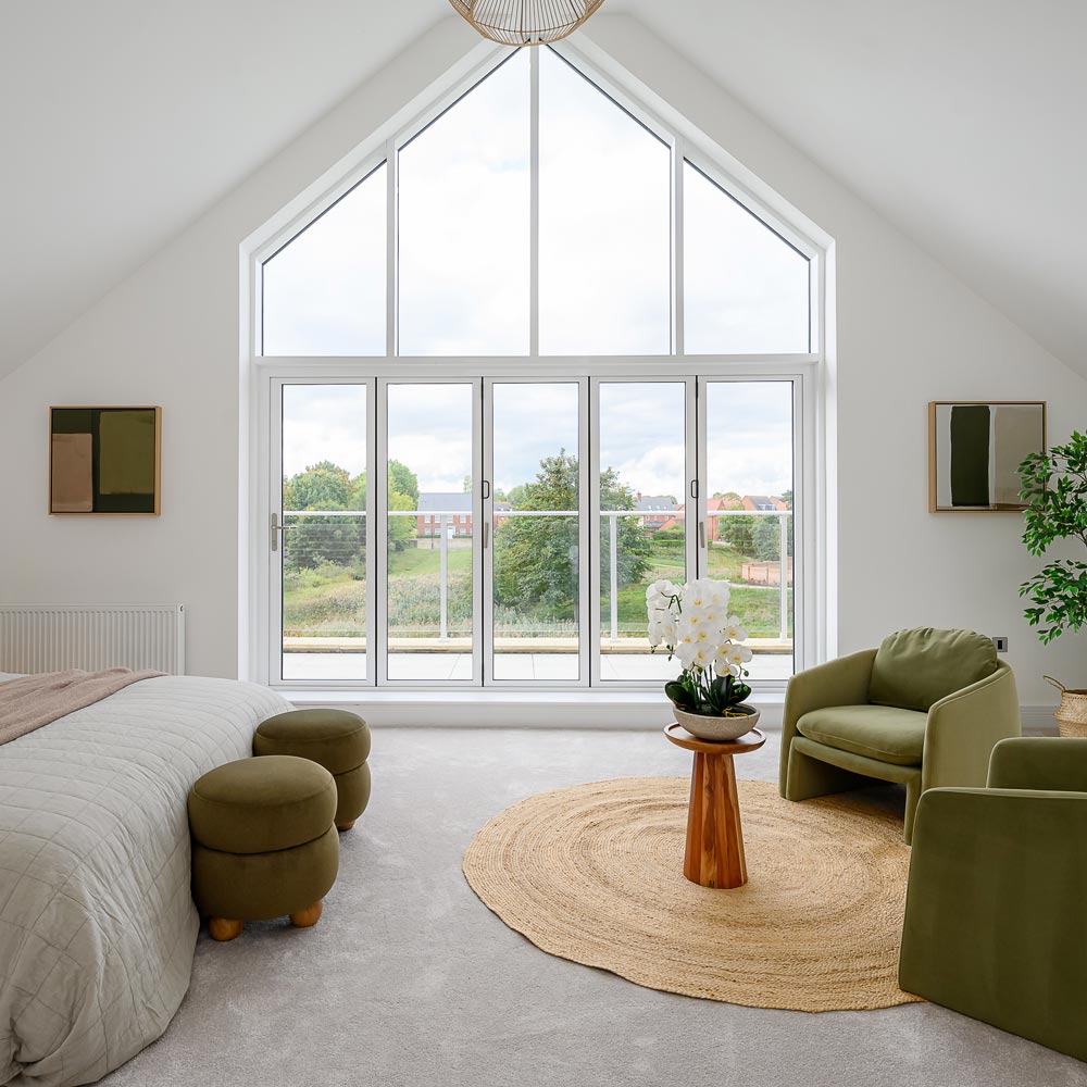 Green Lili Medium / Natural Walk Tall & Unwind Set